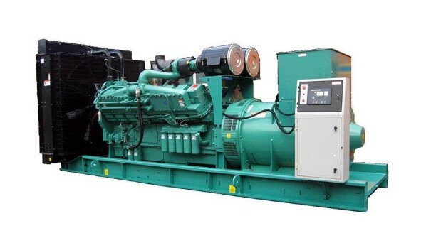 阿拉山口全新常柴200kw大型柴油发电机组